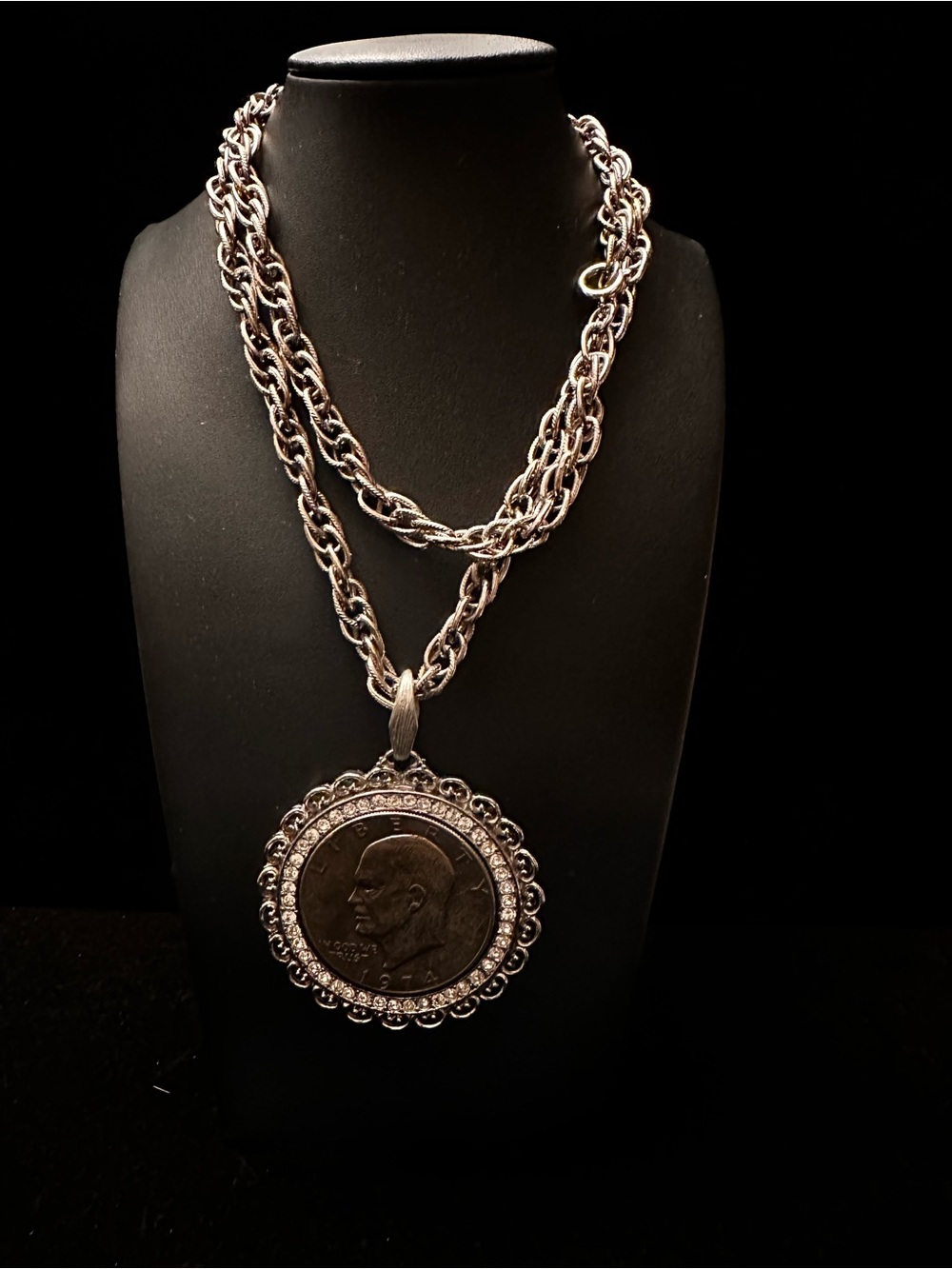 Vintage 1974 Eisenhower dollar/rhinestone silver-tone pendant/decorative chain